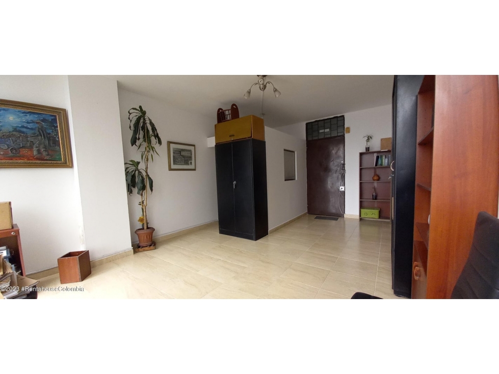 Comercial en  La Veracruz(Bogota) RAH CO: 23-2094