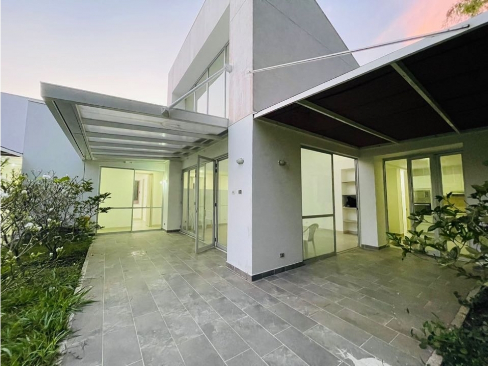 SE VENDE CASA CAMPESTRE EN CONDOMINIO JAMUNDI L.O WASi: 5726526