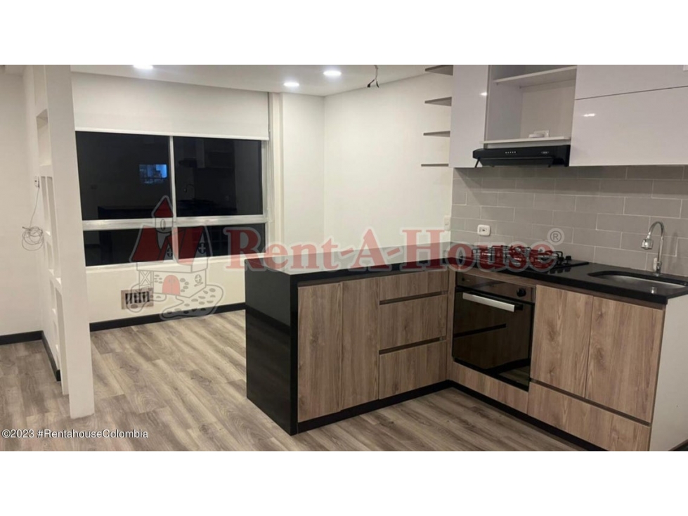 Apartamento en  Nueva Zelandia RAH CO: 23-2133