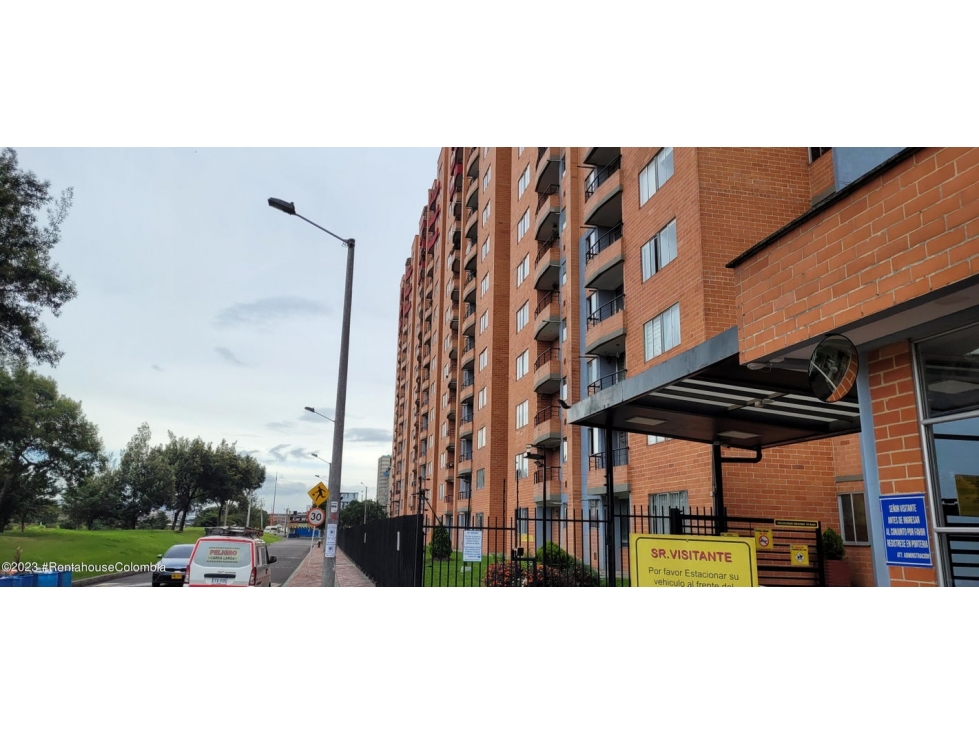 Apartamento en  Hayuelos(Bogota) RAH CO: 23-2356