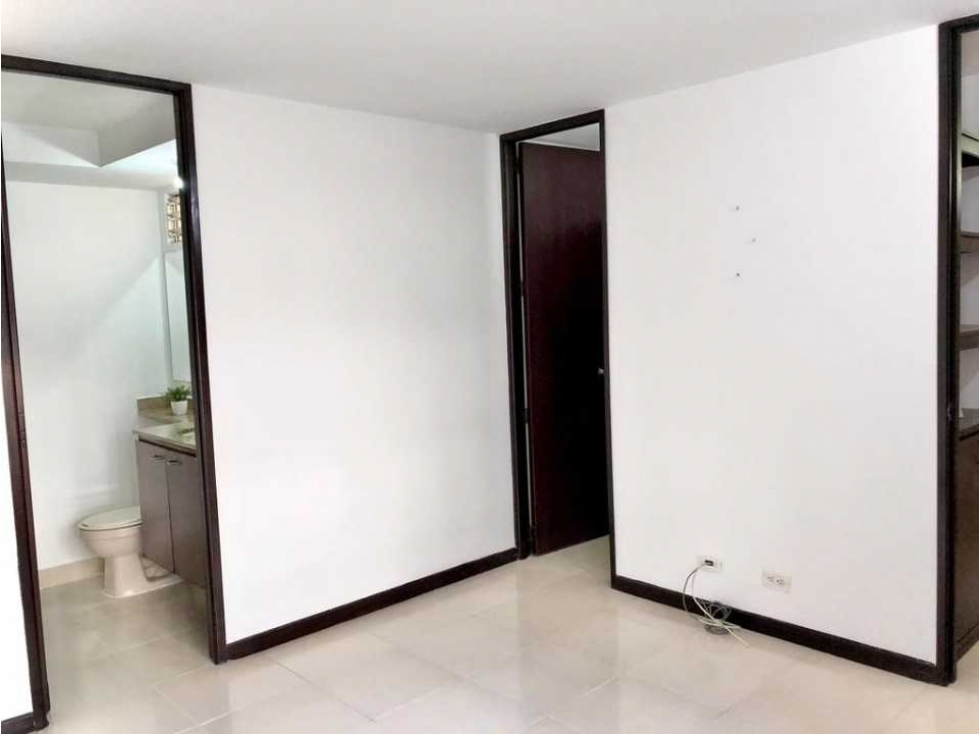 VENDO APARTAMENTO 1ER PISO VALLE DEL LILI (D.C) CW:6886934