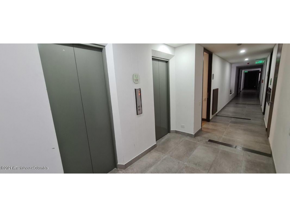 Apartamento en  Cedritos(Bogota) RAH CO: 24-15