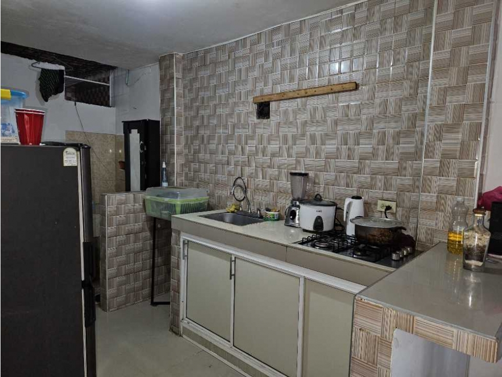 VENDO CASA EN JAMUNDI  CON PLANCHA TECHADA (K.T) CW:6906116