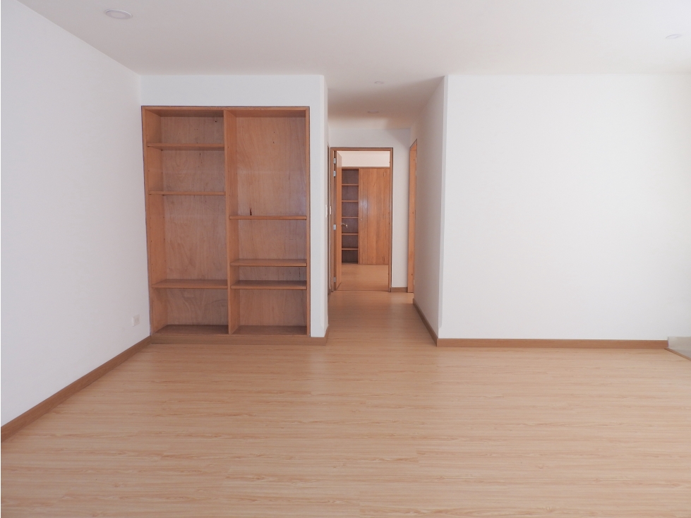 Apartamento en Virrey 2 INMOBO