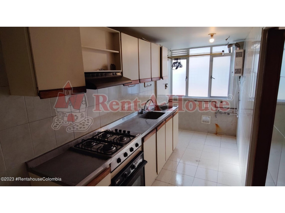 Apartamento en  Cedritos(Bogota) RAH CO: 24-526