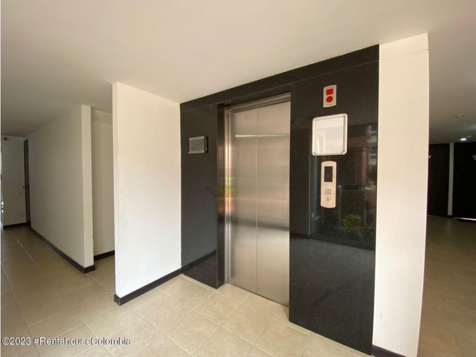 Apartamento en  Centro Historico RAH CO: 24-537