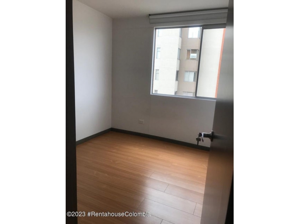 Apartamento en  Mosquera(Mosquera) RAH CO: 24-778