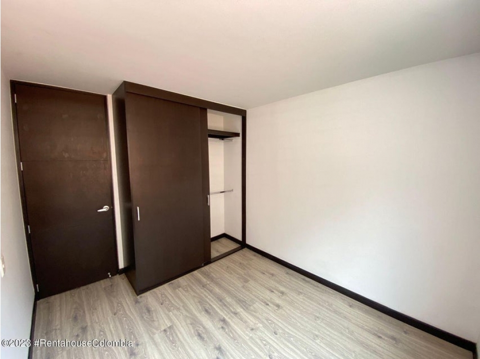 Apartamento en  Centro Historico RAH CO: 24-537