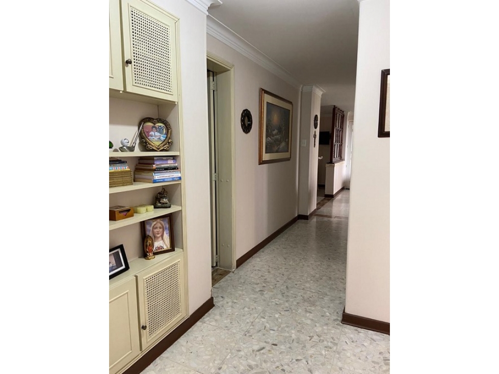 Vendo Apartamento en Pinares de San Martin Pereira