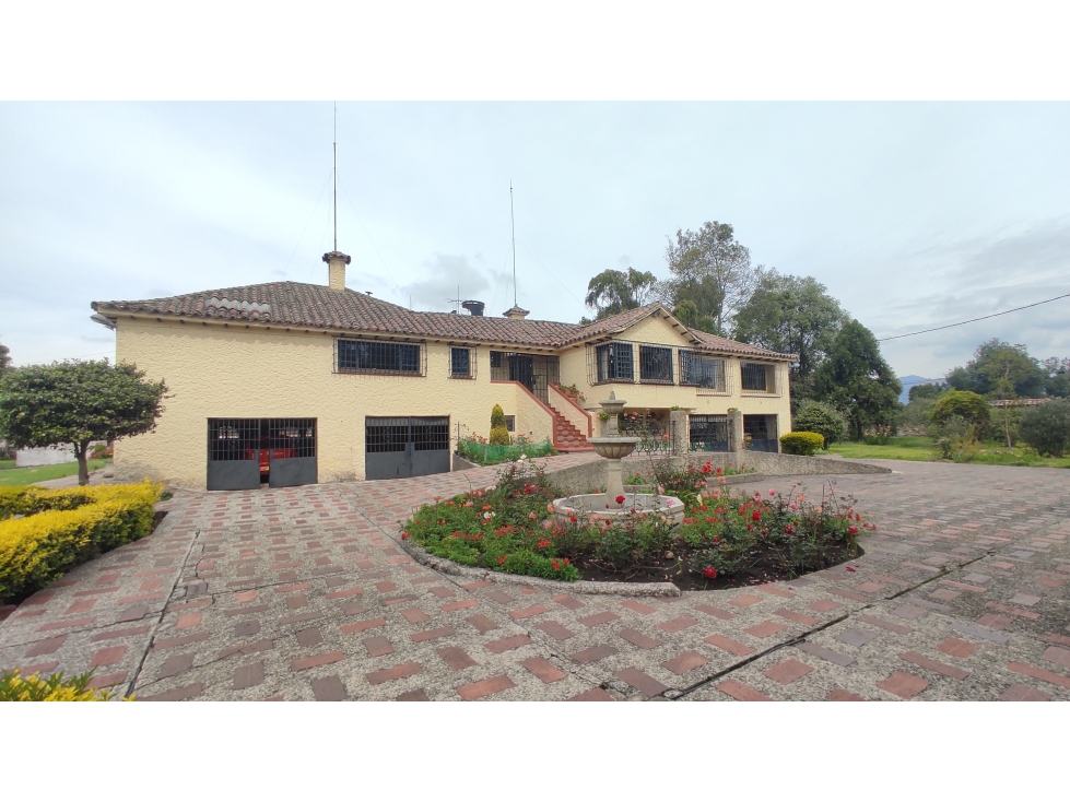 Chía-Cajicá, cra 9 antigua, Lote 27.745 M2, institucional I - II