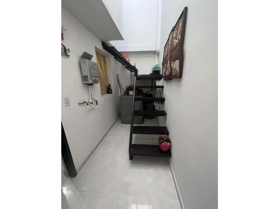 VENDO O PERMUTO CASA RECIEN REMODELADA EN ITAGUI BALCONES DE SEVILLA