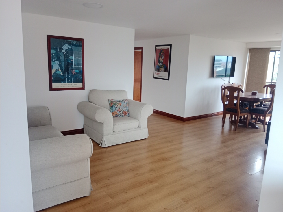 VENTA DE APARTAMENTO EN LAS LOMAS