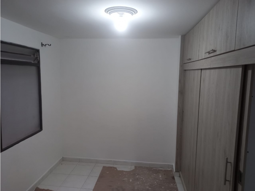 APARTAMENTO BELEN DIEGO ECHAVARRIA, PISO 2 SIN ASCENSOR