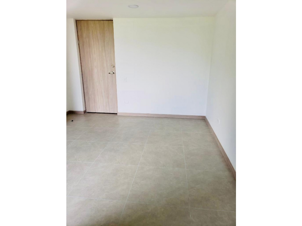 APARTAMENTO EN SABANETA SECTOR LAS LOMITAS