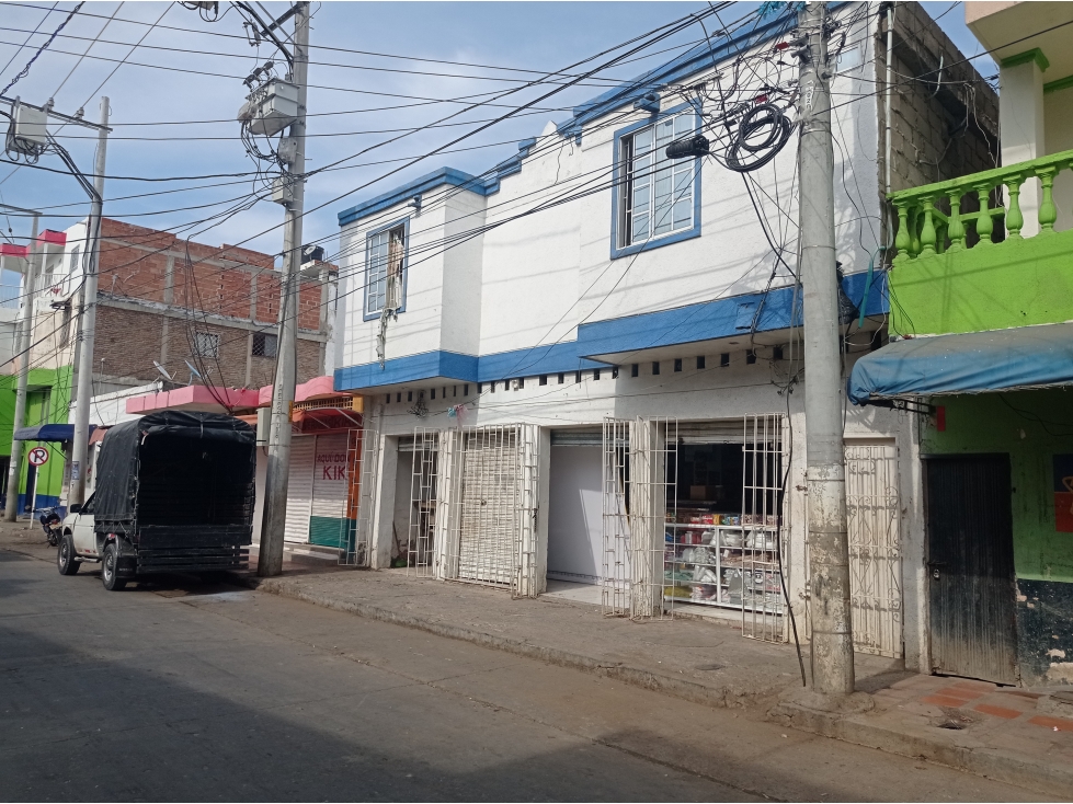 VENTA EDIFICIO CON BODEGA  PUNTO DE VENTA Y DISTRIB. SECTOR MERCADO