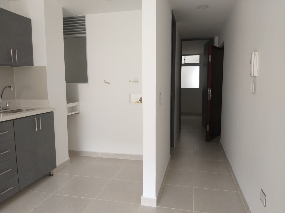 VENDO APARTAMENTO PISO 2 EN SABANETA - LA FLORIDA