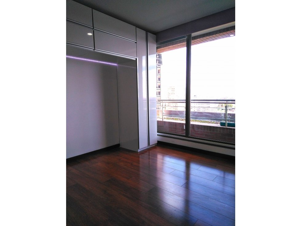 VENDO APARTAESTUDIO CENTRO INTERNACIONAL