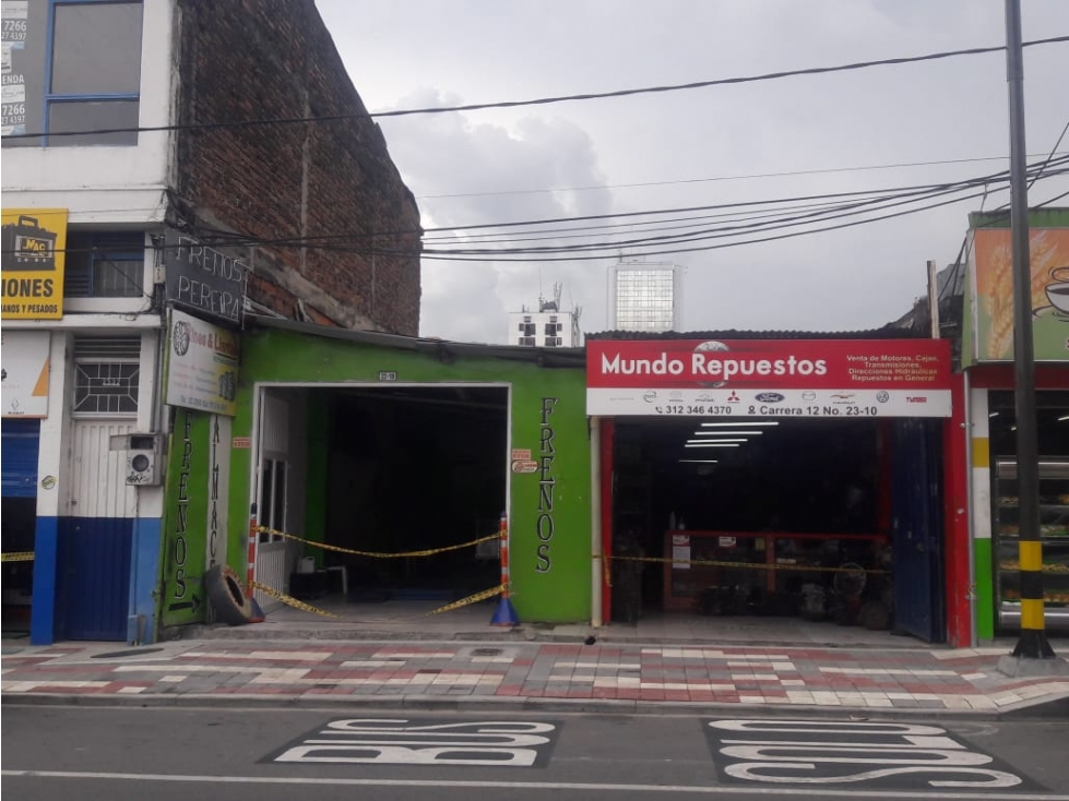 SE VENDE LOCAL COMERCIAL EN EL CENTRO DE PEREIRA