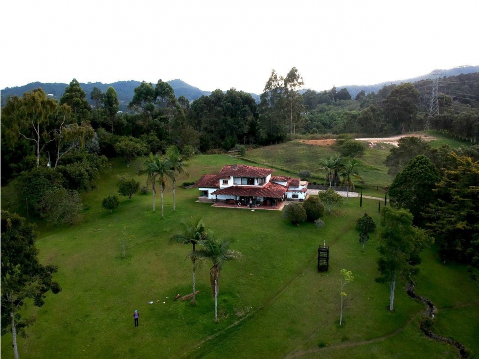 VENDO FINCA EN RIONEGRO VEREDA LA TABLAZA