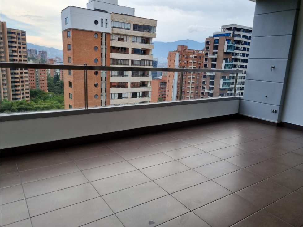 Apartamento venta Poblado loma de los parra