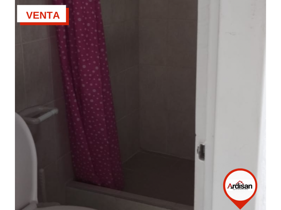 OPORTUNIDAD DE APARTAMENTO - SEGUNDO PISO.