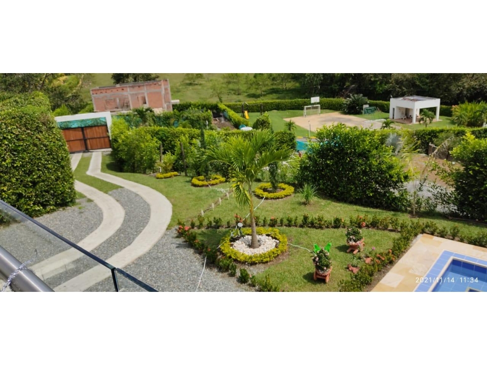 HERMOSA FINCA EN VENTA SAN JERONIMO ANTIOQUIA