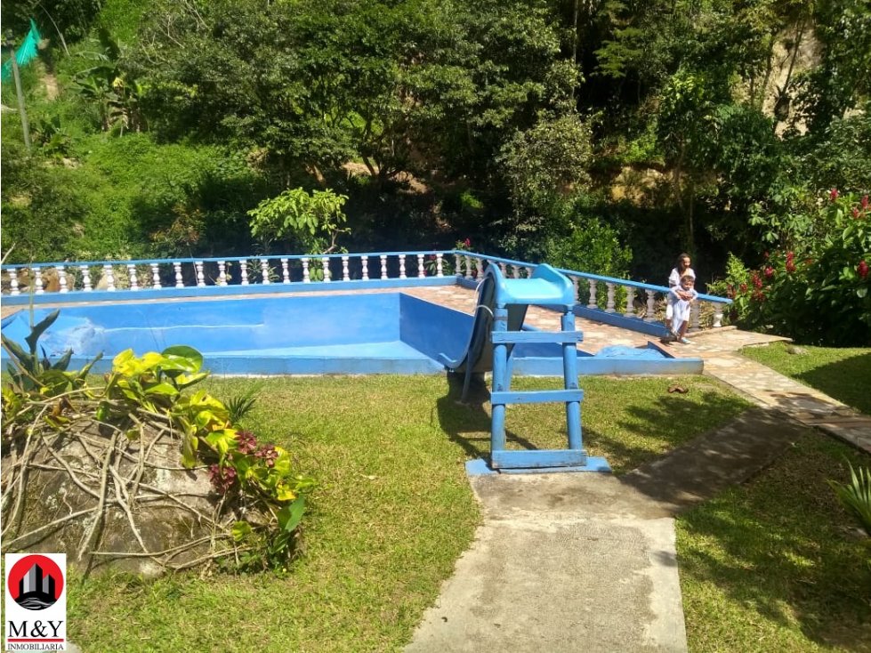 Finca de Recreo para fines de semana en Barbosa