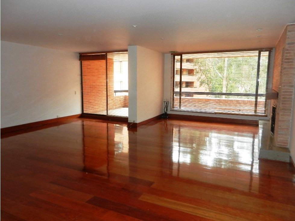 ARRIENDO APARTAMENTO EN SIERRAS DEL MORAL