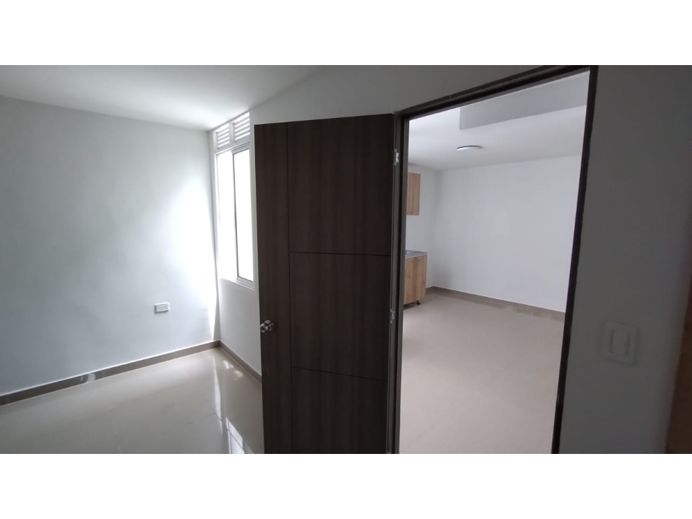 ARRIENDO APARTAESTUDIO PRADOS DEL NORTE