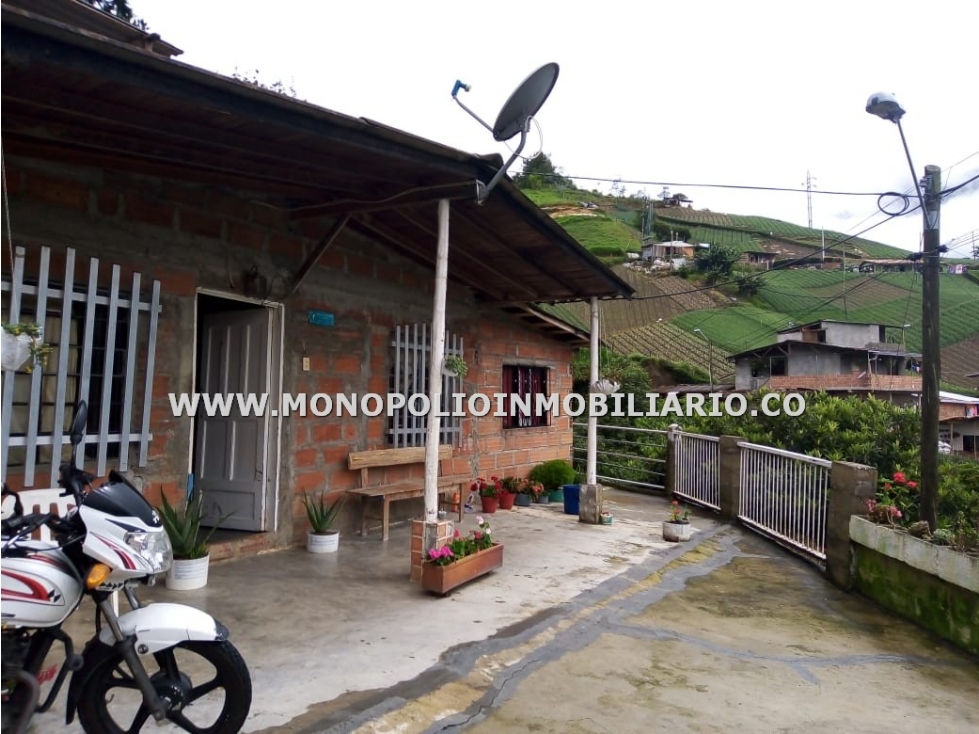 CASA LOTE EN VENTA - SECTOR SAN CRISTOBAL COD: 22922