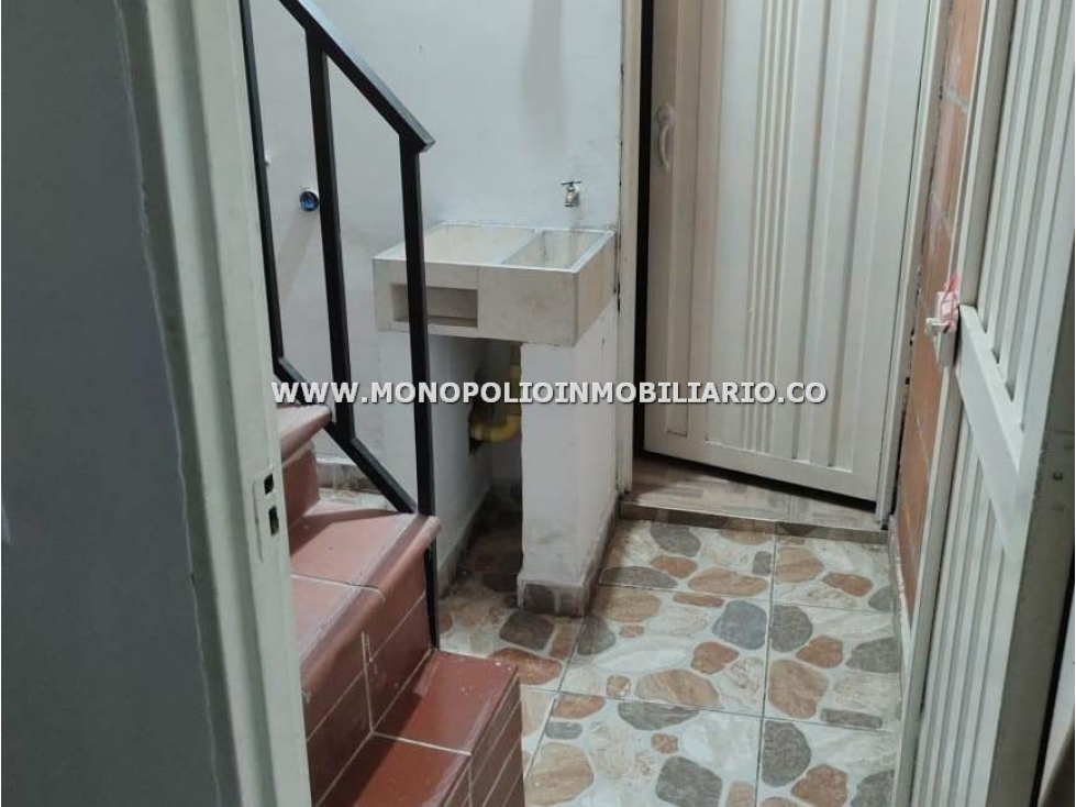 CASA EN VENTA - SECTOR RIACHUELOS, BELLO COD: 23173