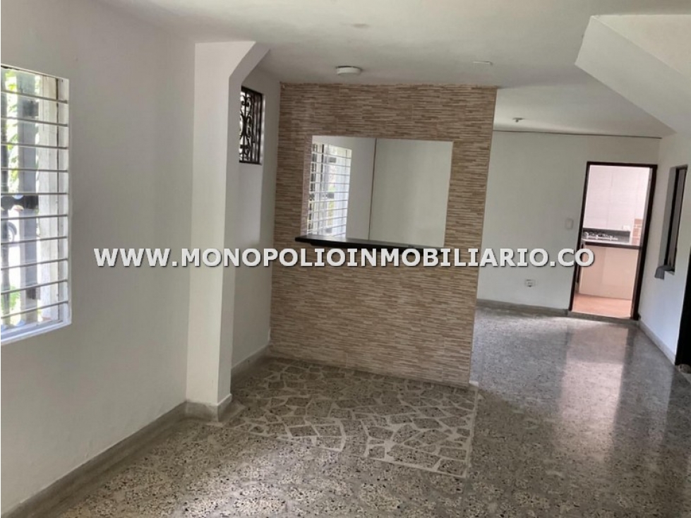 CASA UNIFAMILIAR EN VENTA - SECTOR LA CASTELLANA COD: 24996