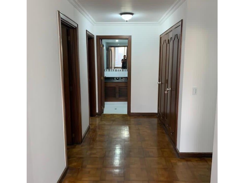 APARTAMENTO EN VENTA - SECTOR CENTRO DE LA CIUDAD COD: 21174