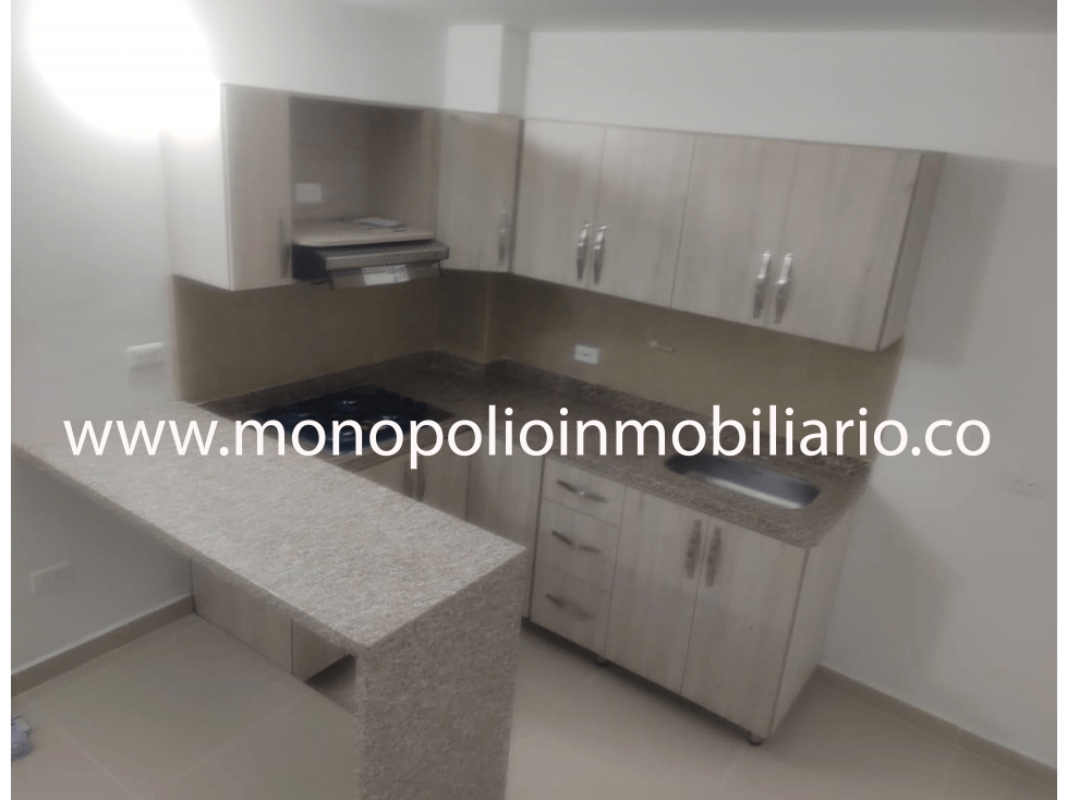 MARAVILLOSO APARTAMENTO EN VENTA - SECTOR AURES, ROBLEDO COD: 26026