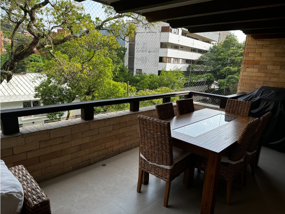 Vendo hermoso apartamento en edificio santa Teresita