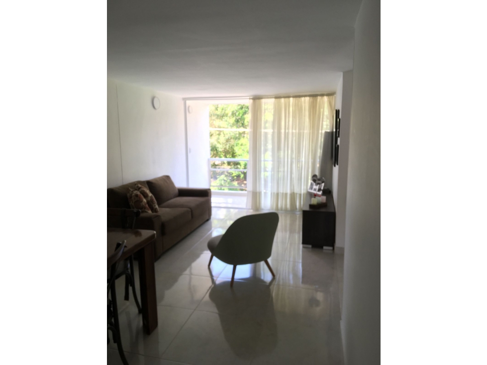 SE VENDE APARTAMENTO REMODELADO EN BUENOS AIRES CALI EN PISO 4