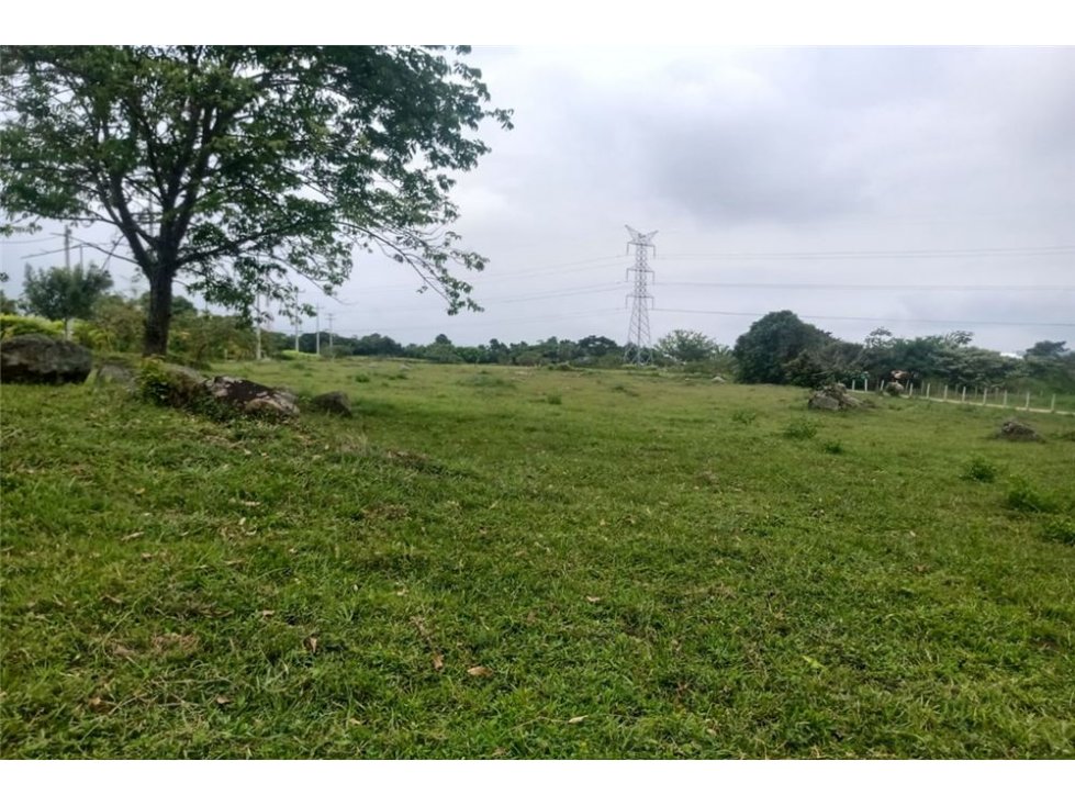 OPORTUNIDAD DE INVERSION, LOTE DE 6.200M2, LA MESA