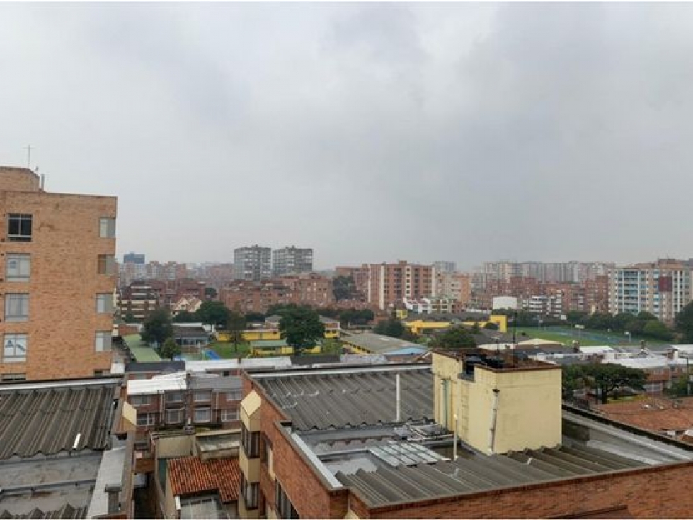 SE VENDE APARTAMENTO 310 EN CEDRITOS. P