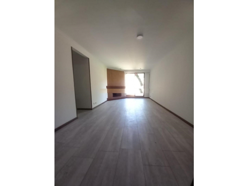 SE ARRIENDA HERMOSO APARTAMENTO EN RECODO DEL COUNTRY /P