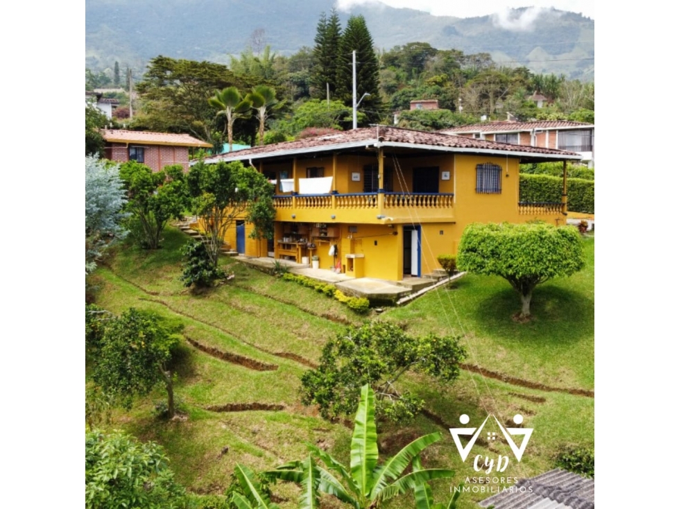 VENTA HERMOSA FINCA CON CASA AUXILIAR GIRARDOTA ANTIOQUIA