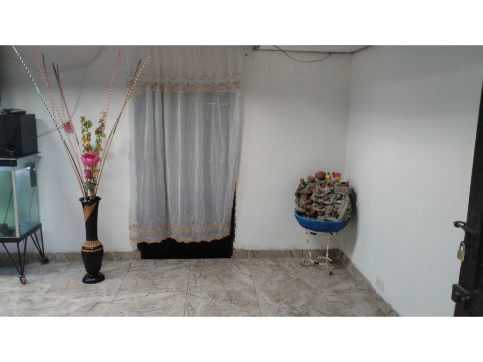 CASA EN VENTA - SAN CARLOS - PALMIRA