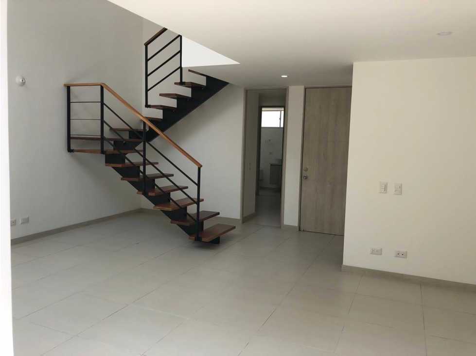 Vendo Casa RIONEGRO Gualanday (también recibo criptomonedas)