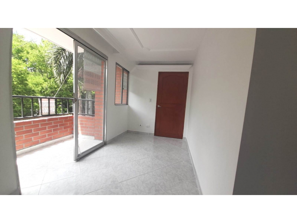 Arriendo Apartaestudio en Santa Lucia