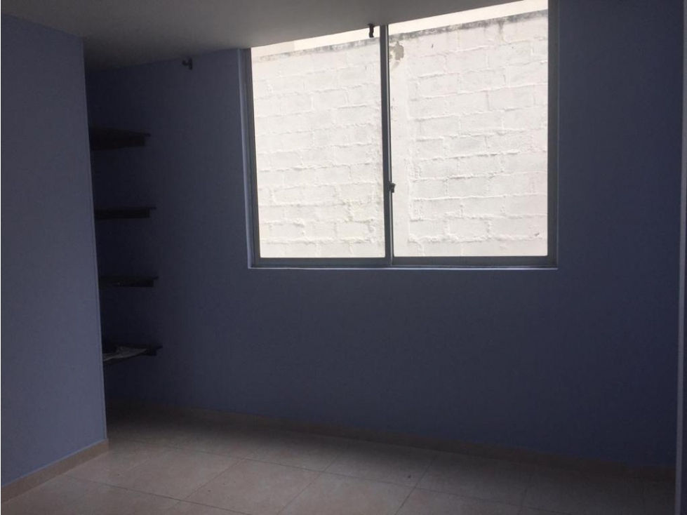 vendo Apartamento cerca a la  Avenida  Ambala