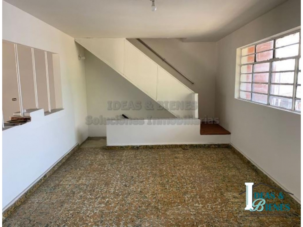 Casa en Venta Parque de San Antonio Medellin