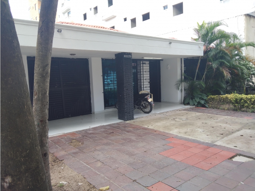 ARRIENDO CASA COMERCIAL EN GRANADILLO, BARRANQUILLA