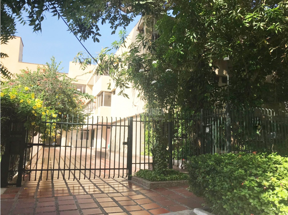 SE VENDE CONJUNTO DE CASAS EN ALTO PRADO