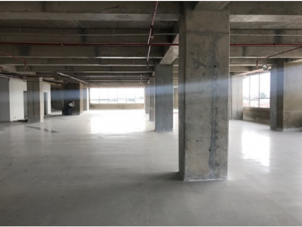 OFICINA ARRIENDO AVDA DORADO TECH CENTER DE 2.745  M2