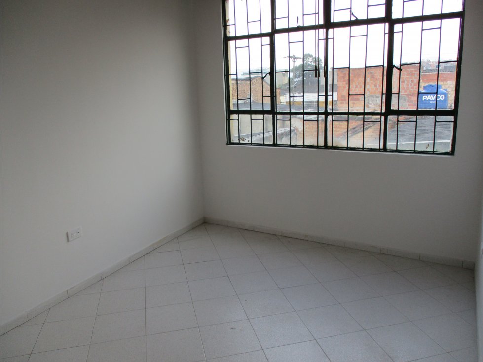 ARRIENDO APARTAMENTO EN FONTIBON-CENTRO - 301 - CR LR