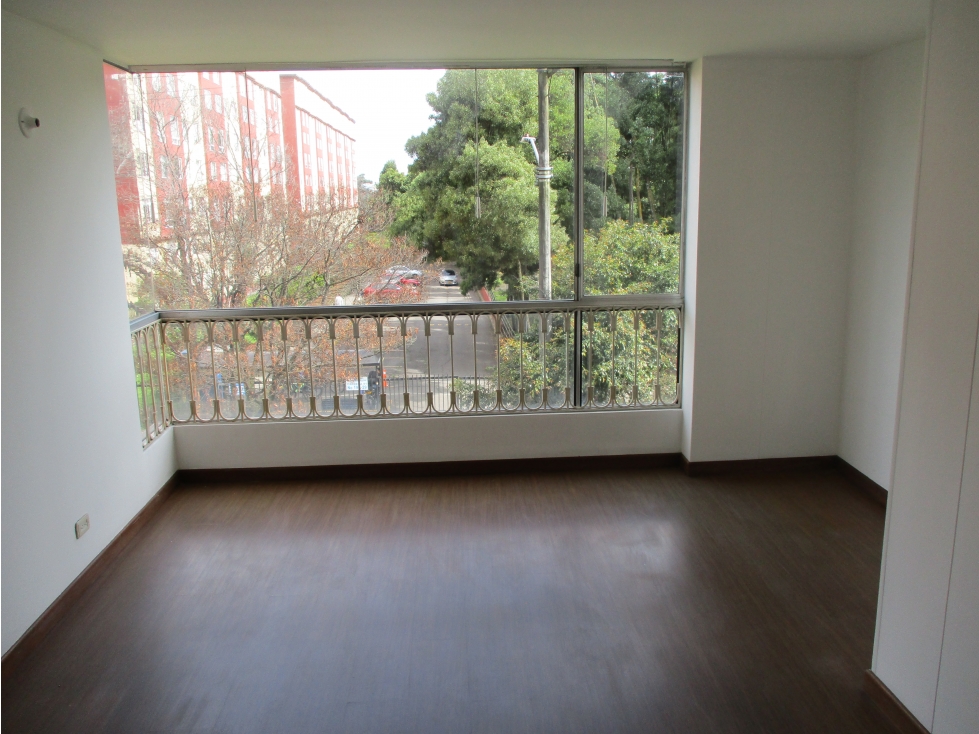 ARRIENDO APARTAMENTO EN HAYUELOS - C.R. PRADO GRANDE -BOGOTA IFT